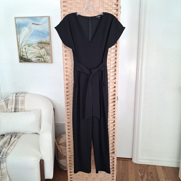 Express Elegant Black Jumpsuit Small - Picture 3 of 6